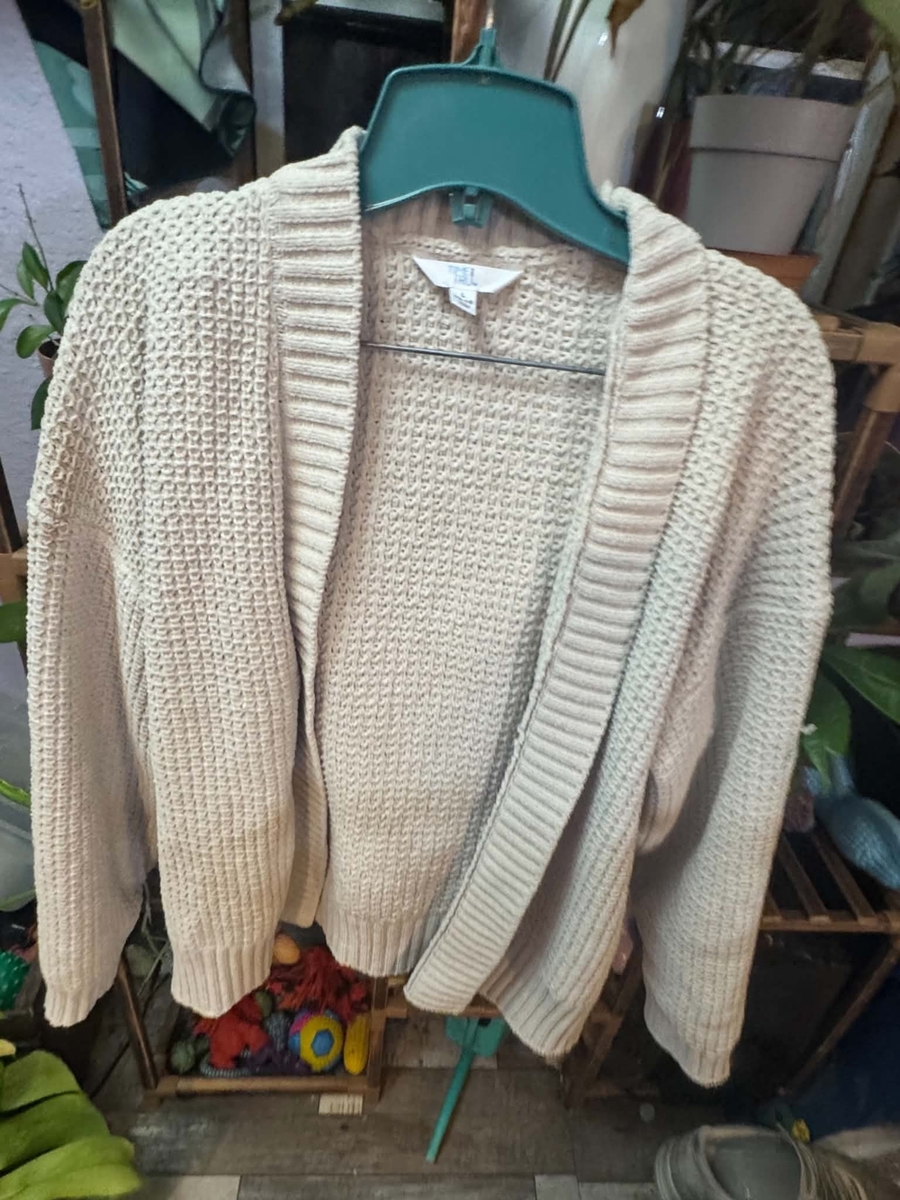 Time and Tru Cream Open-Front Knit Cardigan